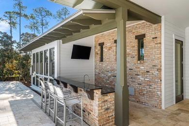 Set within the exclusive waterfront neighborhood of Churchill - photo 39