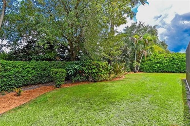 Size matters! Spacious 3,580 square foot under air pool home - photo 40