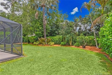 Size matters! Spacious 3,580 square foot under air pool home - photo 43