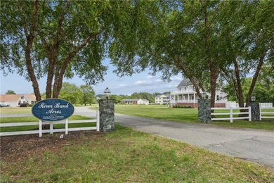 Wonderful Location in River Bank Acres in the heart of - photo 43