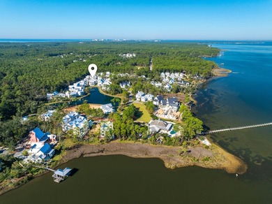 Set within the exclusive waterfront neighborhood of Churchill - photo 44