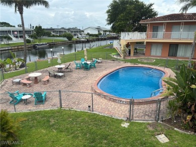 Cape Coral Lakes Area Condo For Sale in Cape Coral Florida