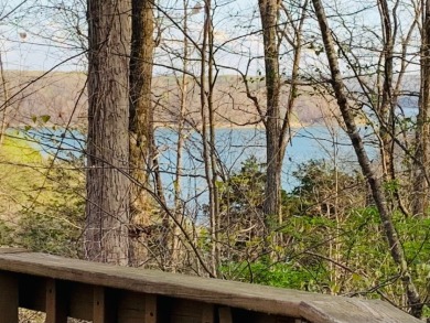 ATTENTION LAKE LOVERS - FAMILY COMPOUND OR  - 2 UNITS ON 1 SOLD - photo 16
