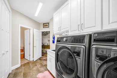 405 Colonial Street, boasting superior craftmanship sets the bar - photo 28