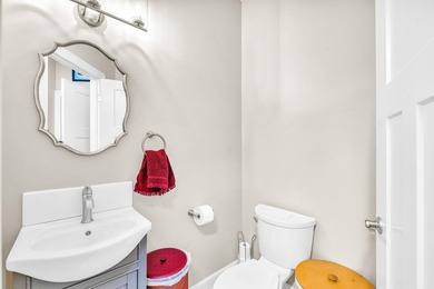 405 Colonial Street, boasting superior craftmanship sets the bar - photo 31