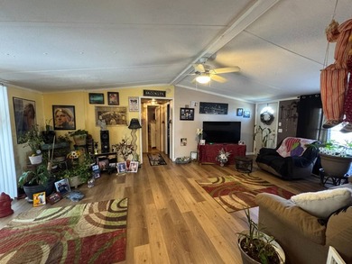Located in the all-age community of Meadowbrook Village, this - photo 3