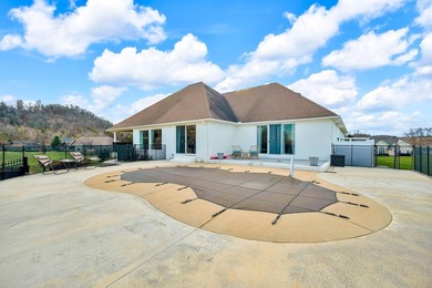 405 Colonial Street, boasting superior craftmanship sets the bar - photo 44