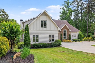 Begin and end every day with spectacular views of Carriage Lake! - photo 4