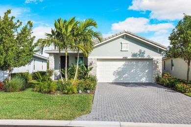 Huntington Lakes Home For Sale in Delray Beach Florida