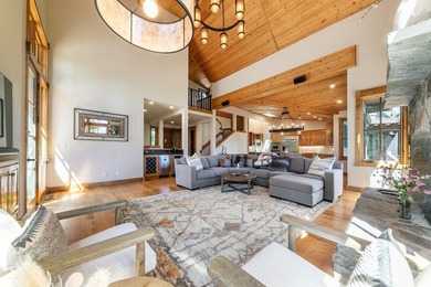 Set within a quiet cul-de-sac in Lahontan Golf Club, 115 Bob - photo 6