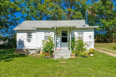 Lake Milton Home For Sale in Lake Milton Ohio