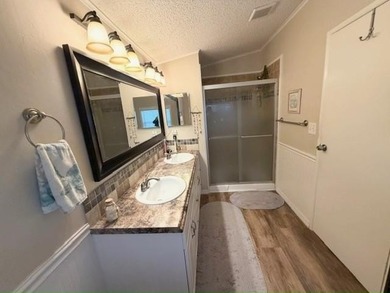 Centrally located, this bright & sunny 2BD/2BA home offers an - photo 17
