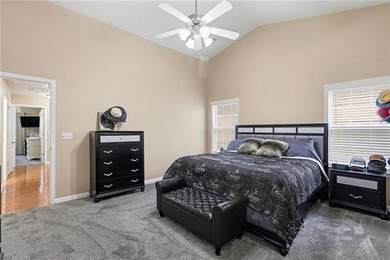 Welcome to Mirror Lake, where resort-style living meets everyday - photo 25