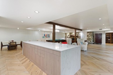 Exceptional one-of-a-kind ranch-style home offering over 8,000 - photo 28
