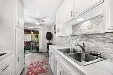 Welcome to this charming top floor 1 bedroom, 1 bath own your - photo 1