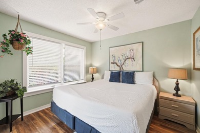 Amazing opportunity to own a 3-bedroom condo in the sought-after - photo 16