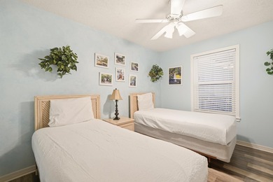 Amazing opportunity to own a 3-bedroom condo in the sought-after - photo 21