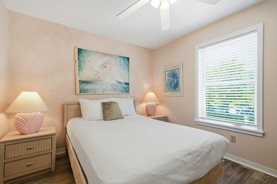 Amazing opportunity to own a 3-bedroom condo in the sought-after - photo 23