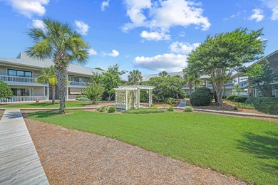 Amazing opportunity to own a 3-bedroom condo in the sought-after - photo 39