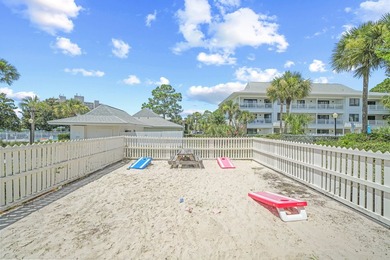 Amazing opportunity to own a 3-bedroom condo in the sought-after - photo 40