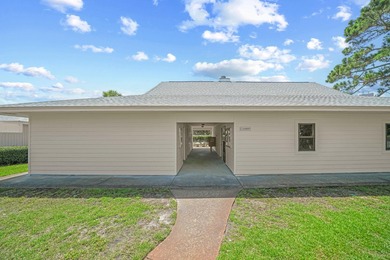 Amazing opportunity to own a 3-bedroom condo in the sought-after - photo 41