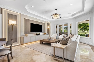 Beyond the gates of a private motor court, this six-bedroom golf - photo 17