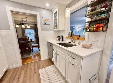 This beautifully maintained 3-bedroom, 2-bath Cape offers - photo 17