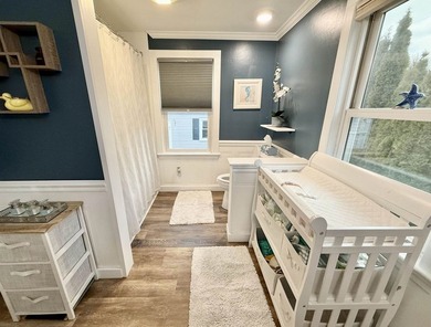 This beautifully maintained 3-bedroom, 2-bath Cape offers - photo 23