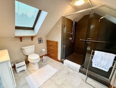 This beautifully maintained 3-bedroom, 2-bath Cape offers - photo 26