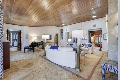 Spectacular residence located in Marco Island's most prestigious - photo 10