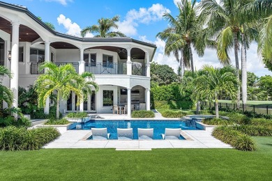 Beyond the gates of a private motor court, this six-bedroom golf - photo 31