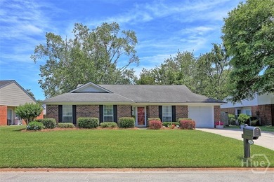 Tucked away on desirable Whitemarsh Island, this well-maintained - photo 34
