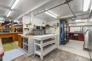 After 30+ years Shaw's Wharf and Lobster is For Sale. This - photo 17