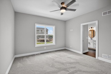 Moving-in ready! Brand New stunning Alterra Design Homes - photo 22