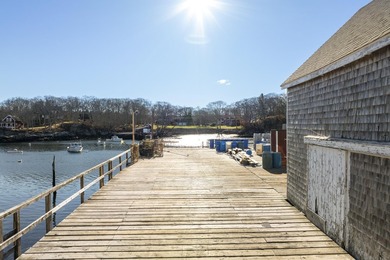 After 30+ years Shaw's Wharf and Lobster is For Sale. This - photo 26