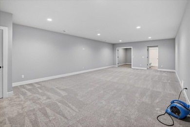 Moving-in ready! Brand New stunning Alterra Design Homes - photo 29