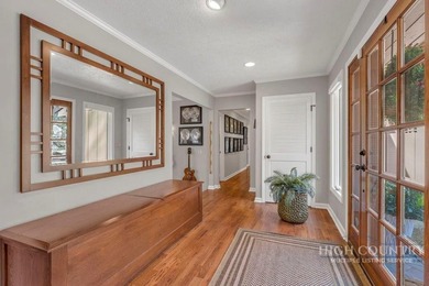Welcome home to your Blue Ridge retreat. Nestled in one of the - photo 5