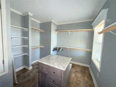 Charming 3-bedroom, 2-bath modular home on nearly a half-acre in - photo 12
