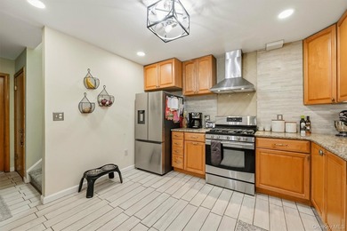Welcome to easy living in one of Orange County's most - photo 13