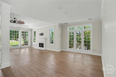 Welcome to 5 Willow Oak Circle, an elegant patio home perfectly - photo 4