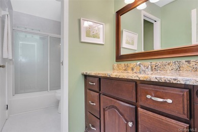 Welcome to 11 Margaret Lane a beautifully maintained high ranch - photo 15