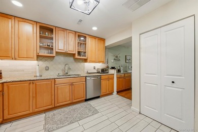 Welcome to easy living in one of Orange County's most - photo 16