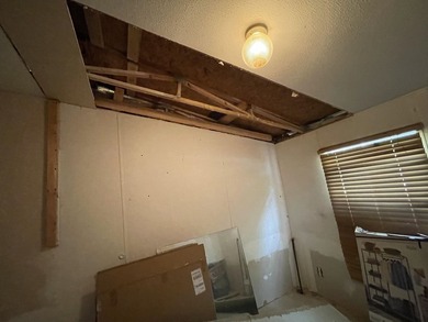 A Fixer Upper with lots of Potiential!! An ideal situation for - photo 21