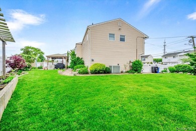 Located in the exclusive Madison section of Oceanside, this - photo 24