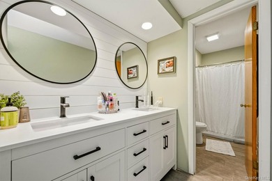 Welcome to easy living in one of Orange County's most - photo 24