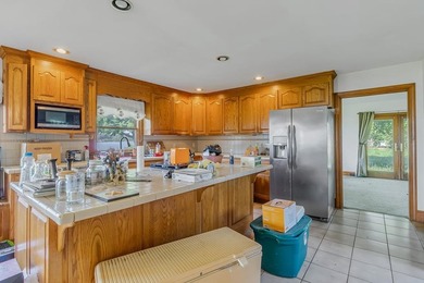Stunning brick home built on 2 waterfront lots, in a premier - photo 25