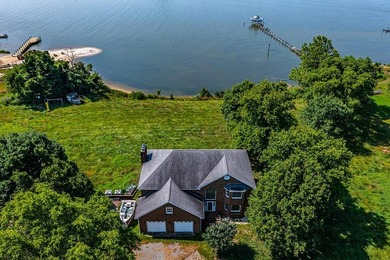 Stunning brick home built on 2 waterfront lots, in a premier - photo 56