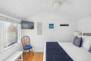 Indulge in the quintessential Hampton lifestyle at this - photo 10