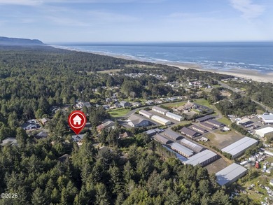 Beautiful 3 bed, 2 bath home with an open floor plan and - photo 3