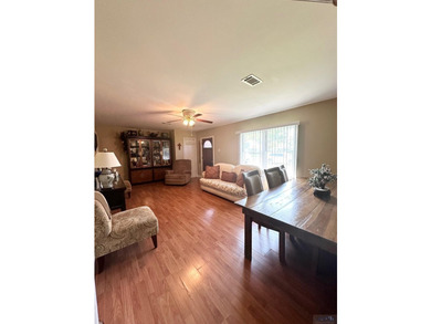 Will look at all offers - Motivated seller! Beings sold *as-is* - photo 11